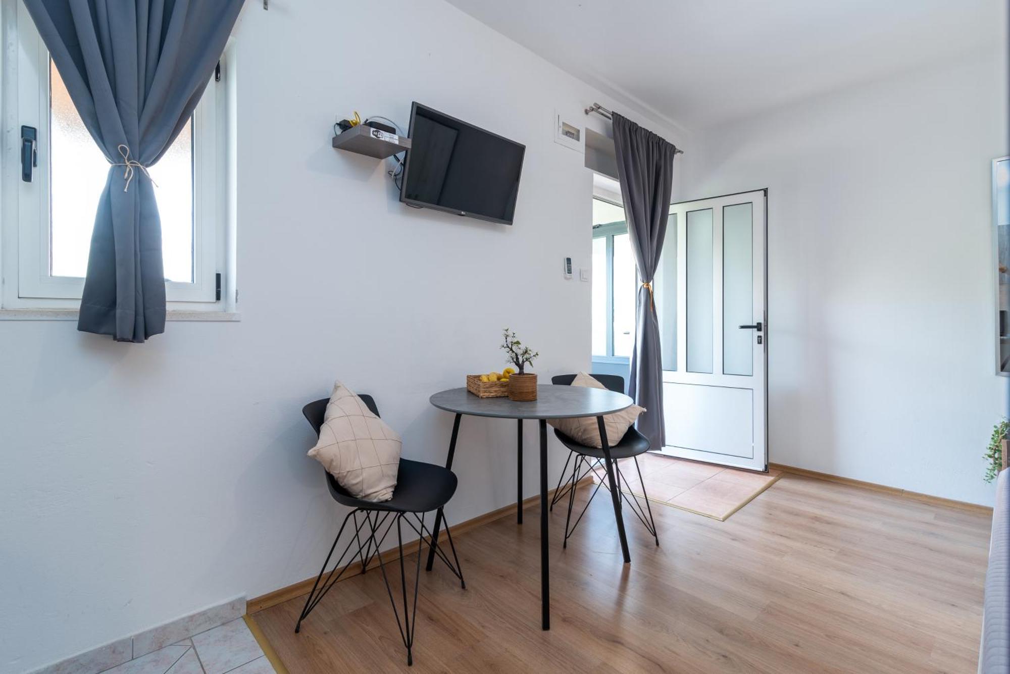 Studio Apartment Coce 特罗吉尔 外观 照片
