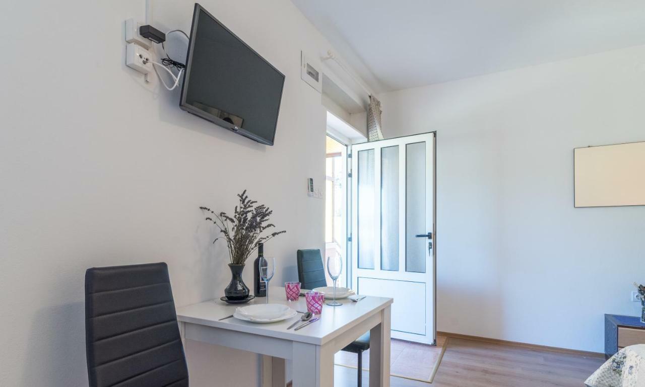 Studio Apartment Coce 特罗吉尔 外观 照片