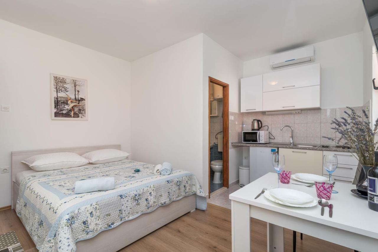 Studio Apartment Coce 特罗吉尔 外观 照片